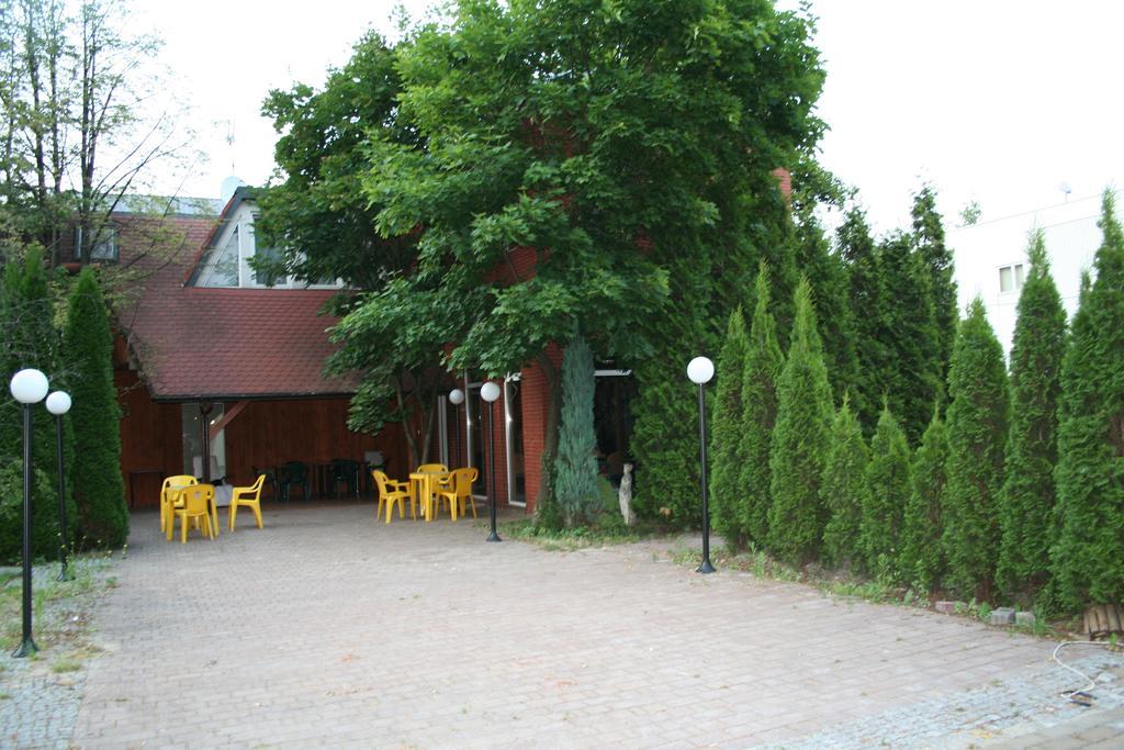 Hotel Tenishouse Marki  Exteriér fotografie